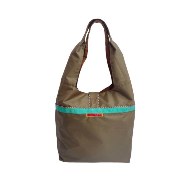 PHOTO-NOTHING light bag W23 Taupe Back 1400x1400 PHOTO-NOTHING light bag W23 Taupe Back 1400x1400