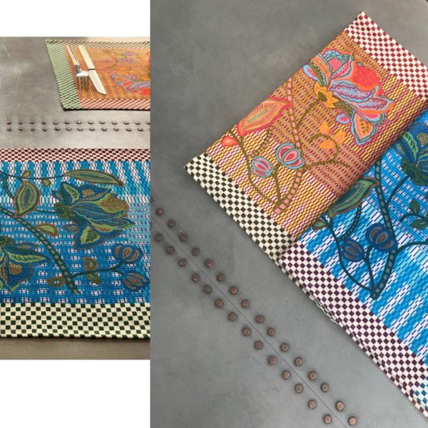 PHOTO Placemat Selavy Flower Blue & Yellow ambiance copie PHOTO Placemat Selavy Flower Blue & Yellow ambiance copie