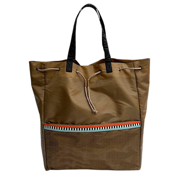 PHOTO-ICONO-NET Taupe Front open 1400x1400 jpeg-Photoroom