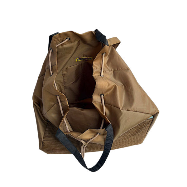 PHOTO-ICONO-NET Taupe inside 1400x1400 jpeg-Photoroom