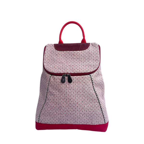 PHOTO-Isako Uxa Loli front -1400x1400