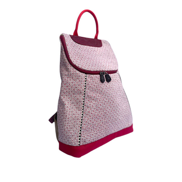 PHOTO-Isako Uxa Loli profil -1400x1400