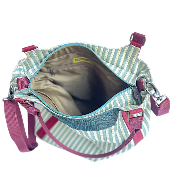 PHOTO-JULA Pixy Sterling inside 1400x1400e shop-Photoroom