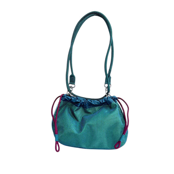 PHOTO-OKONET AQUA front porte epuale 1400x1400-Photoroom