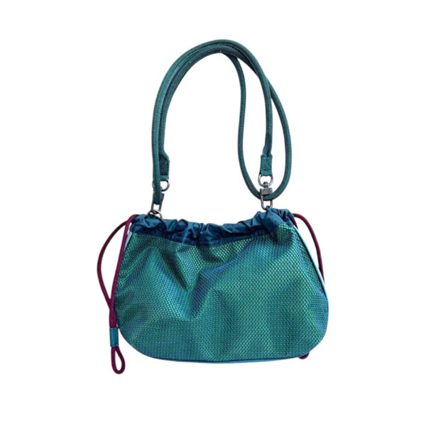 PHOTO-OKONET AQUA front porte main 1400x1400-Photoroom