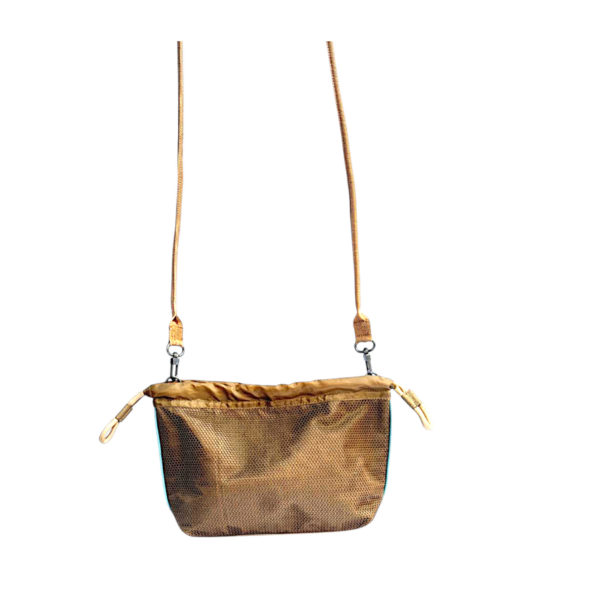 PHOTO-OKONET TAUPE front open bandouliere 1400x1400-Photoroom