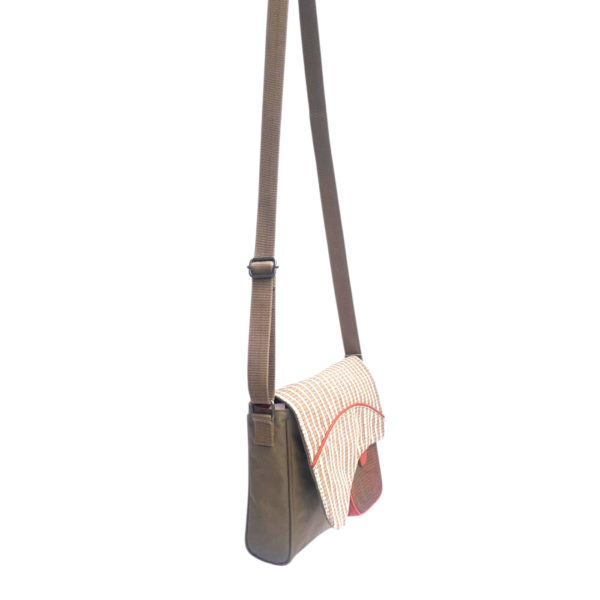 PHOTO PIRATE Pixy Ginger profil 1400x1400-Photoroom