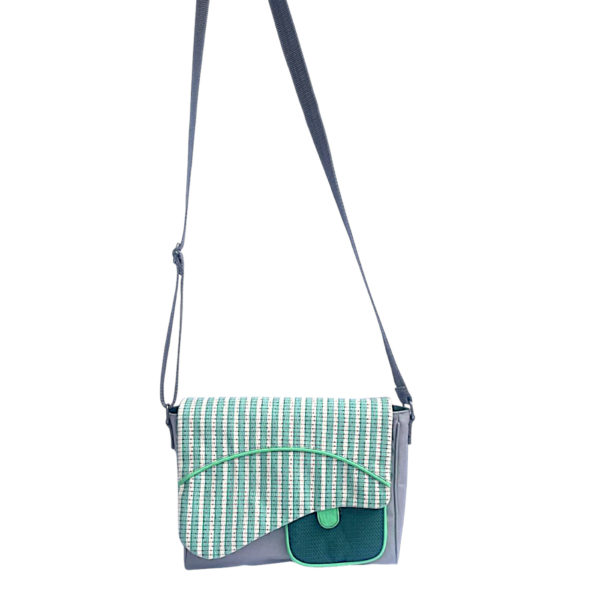 PHOTO PIRATE Pixy Hatchu front 1400x1400-Photoroom